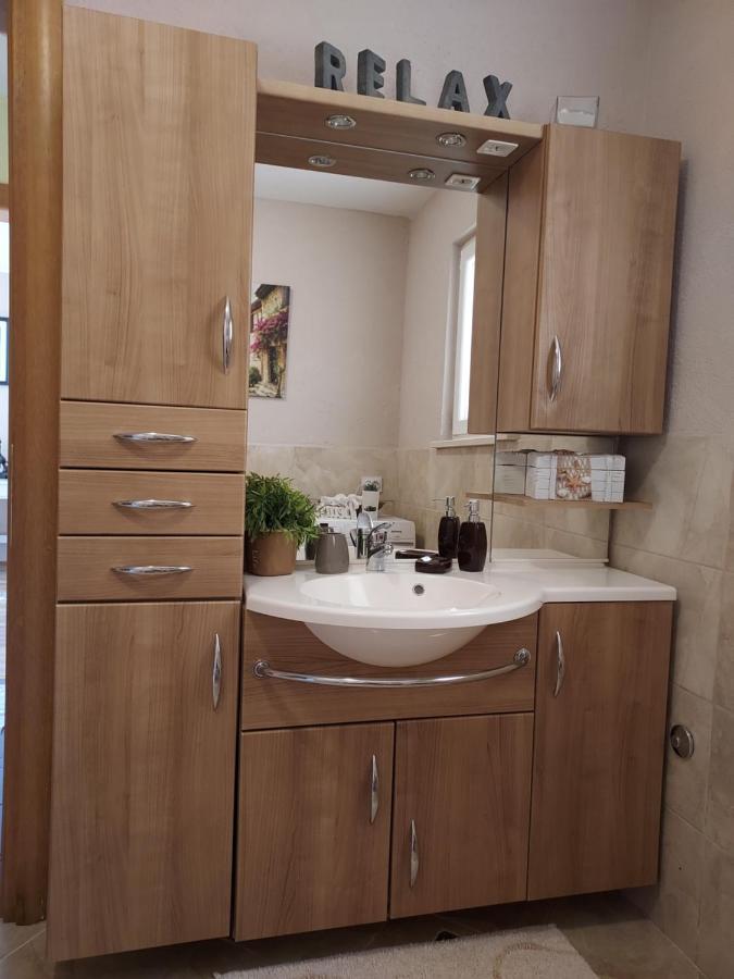 Apartman Ella Peracko Blato 외부 사진